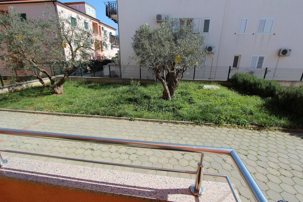Apartments Hanna Rovinj Exterior photo