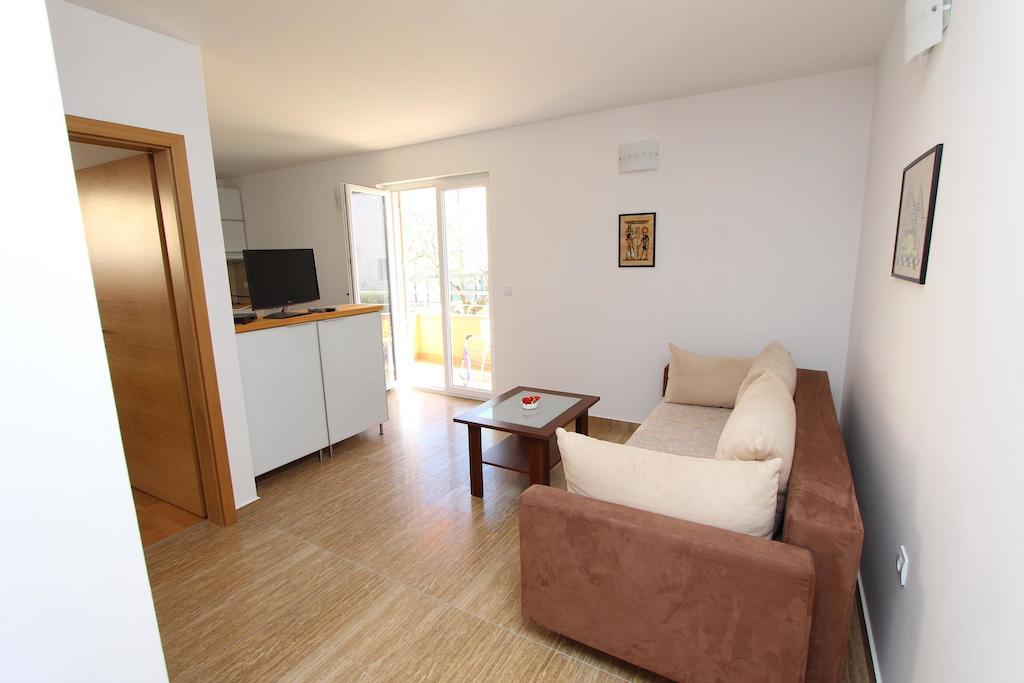 Apartments Hanna Rovinj Exterior photo
